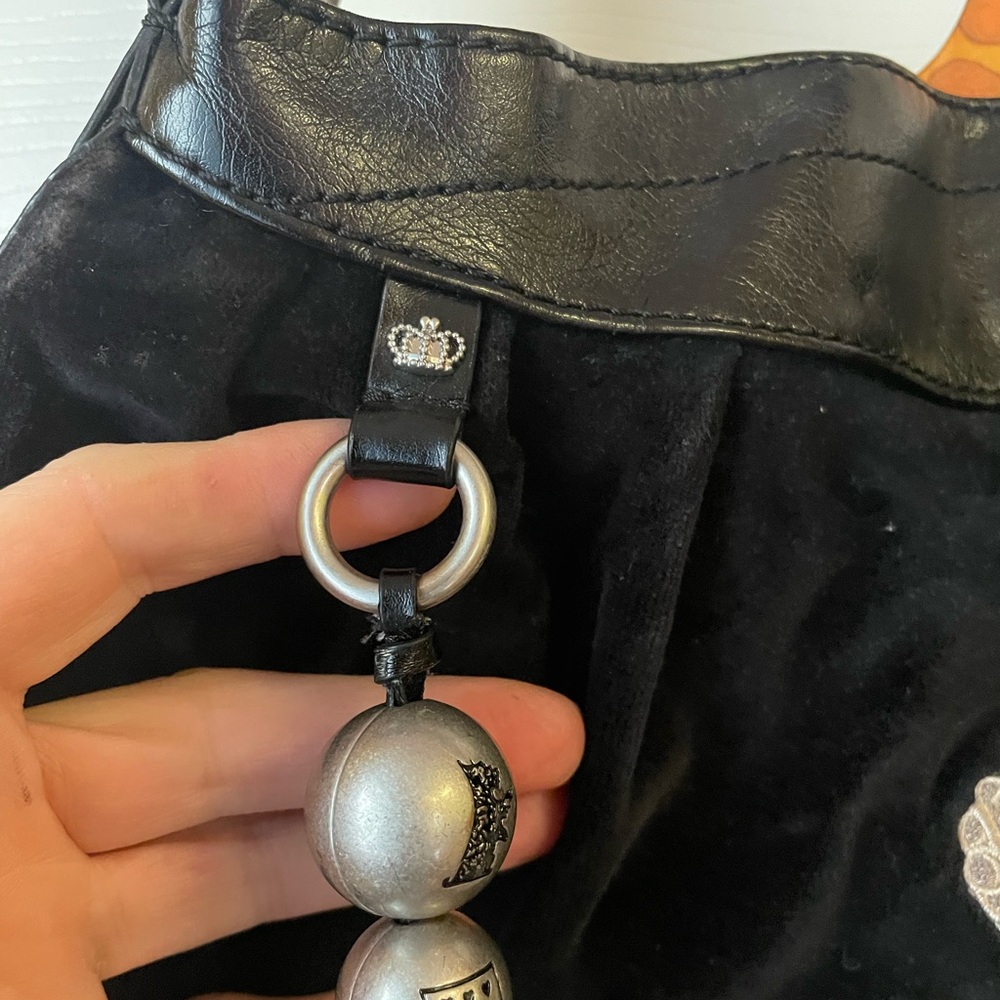 Vintage,Juicy Couture Black Velvet Shoulder Bag - Picture 2 of 11
